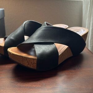 Chocolat Blu Wedges 
Size 7.5